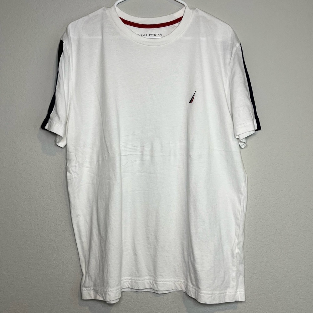 Nautica Men  Large White Blue Short sleeve t-Shirt Collegiate Preppy Cotton